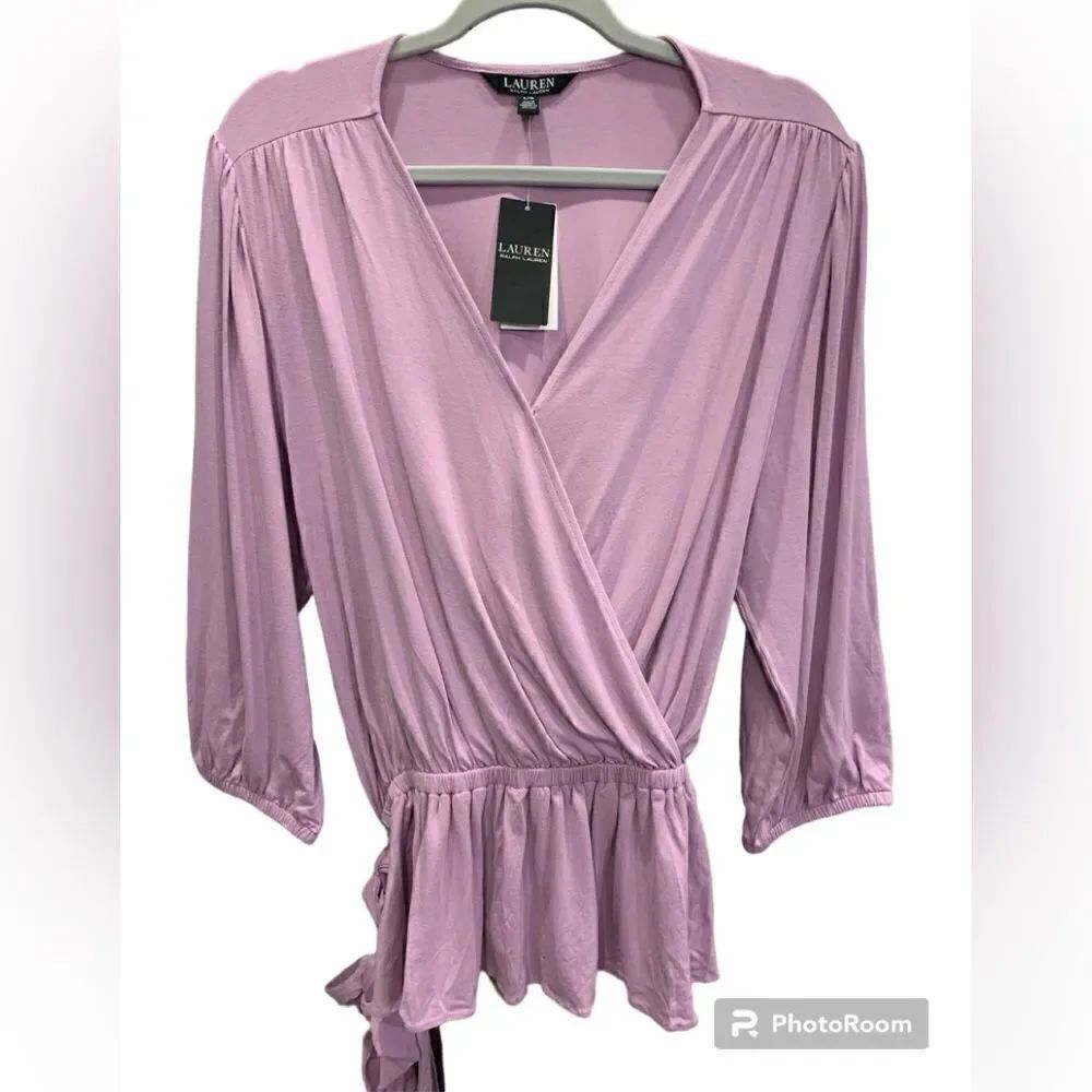Lauren Ralph Lauren NWT crossover bodice peplum bottom knit shirt. Size: L